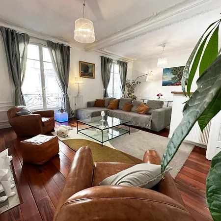 Apartament Spacieux Arc De Triomphe